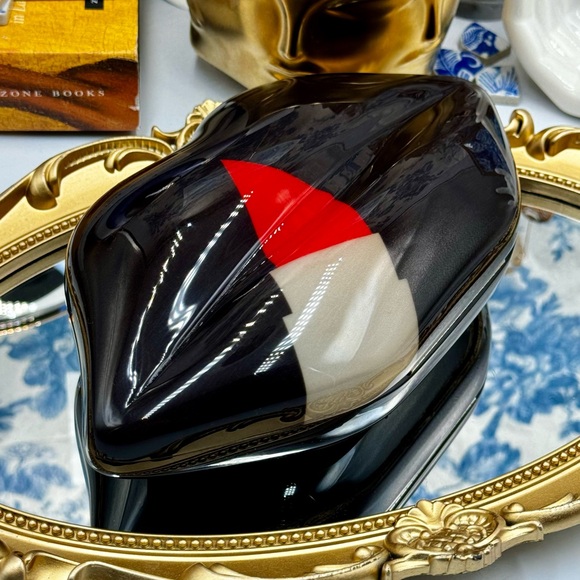 🆕 LULU GUINNESS 🧿 NWOT RARE "Paint the Town (in) Red" Lipstick Lips Clutch - Picture 7 of 14